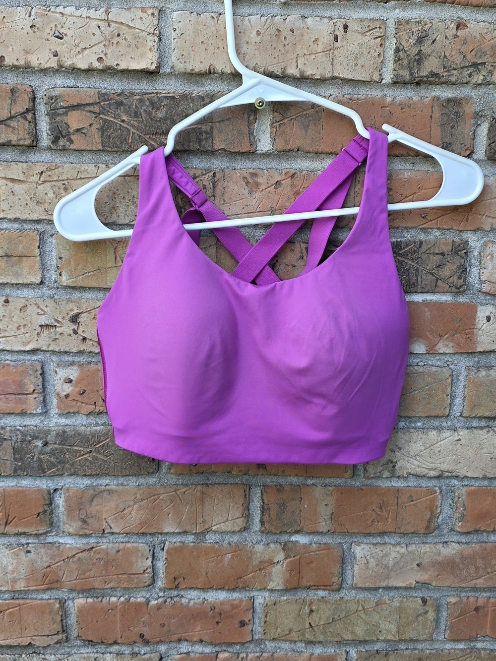lululemon athletica Bright Magenta Crossback Sports Bra - Picture 2 of 8
